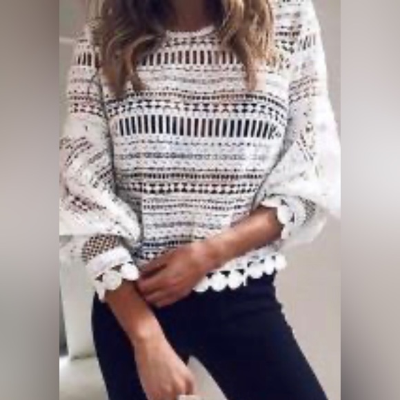 Asilio  Girl Almighty Lace Balloon Sleeves Top - Picture 1 of 9